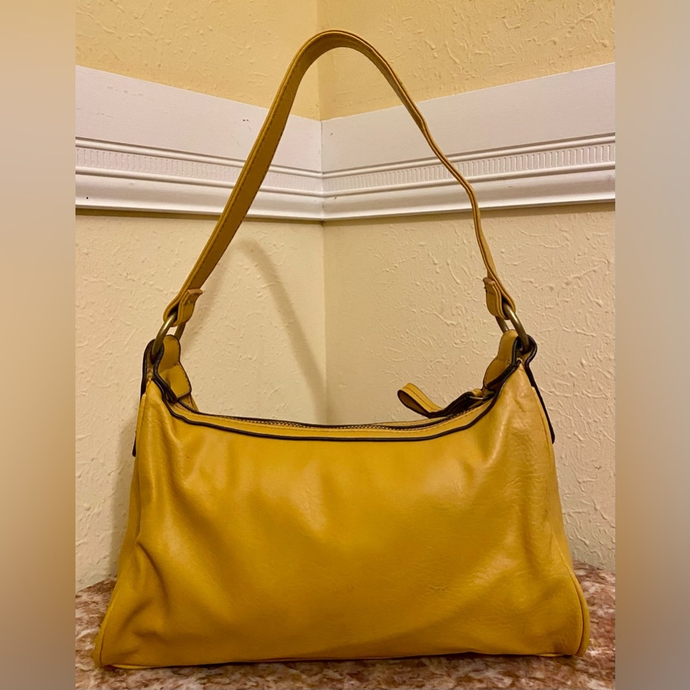 LEATHER Shoulder Bag; Mustard; Multi pocket; Vintage; EUC. - Picture 2 of 7